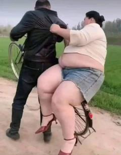 Chuyện vui THUA VÌ VẼ QUẢ CÀ CHUA THIẾU CUỐNG !